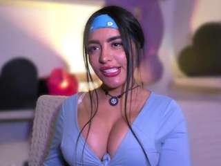 layla-nicols