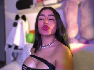layla-nicols