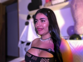 Layla Nicols