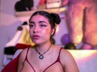 Layla Nicols