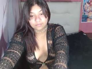 mayahotxx from camsoda