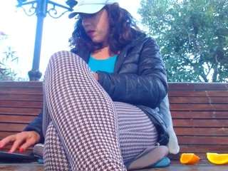 MellySquirtyBigLabia