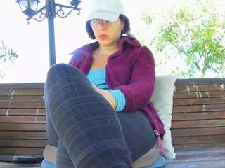 mellysquirtybiglabia