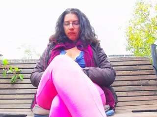 MellySquirtyBigLabia
