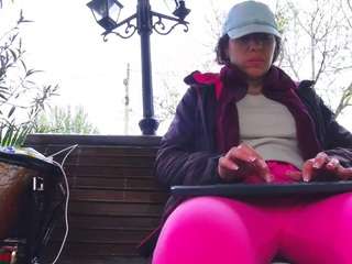 mellysquirtybiglabia