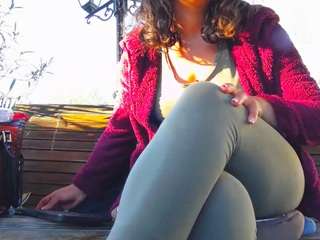  mellysquirtybiglabia chat room