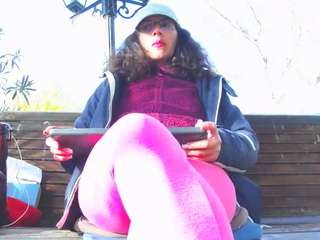 MellySquirtyBigLabia