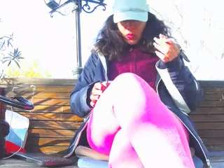 MellySquirtyBigLabia