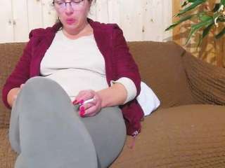 MellySquirtyBigLabia