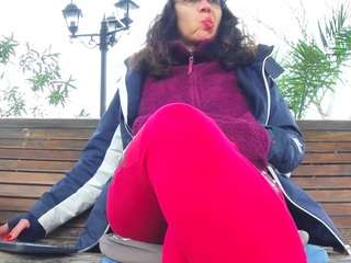 MellySquirtyBigLabia