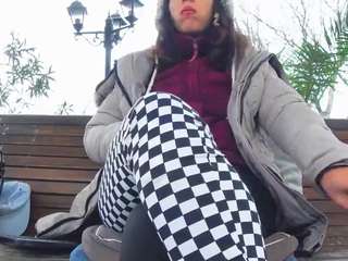 mellysquirtybiglabia's CamSoda show and profile