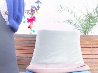 mellysquirtybiglabia webcam