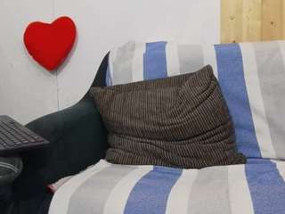 MellySquirtyBigLabia