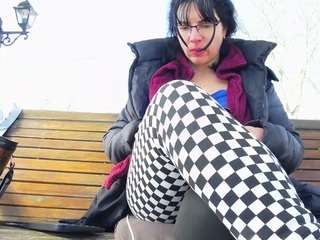 mellysquirtybiglabia