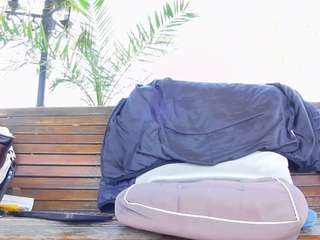 MellySquirtyBigLabia