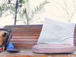 MellySquirtyBigLabia