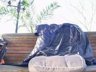 mellysquirtybiglabia webcam