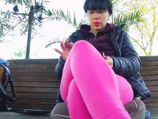 mellysquirtybiglabia webcam