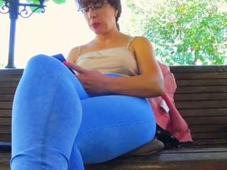 MellySquirtyBigLabia