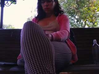 mellysquirtybiglabia Sex Cam Show
