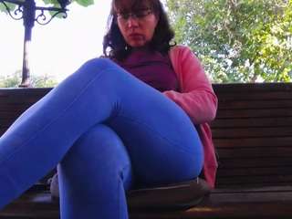 mellysquirtybiglabia Sex Cam Show