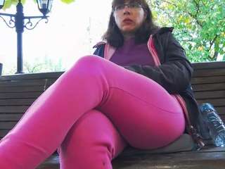 MellySquirtyBigLabia