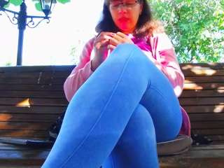 mellysquirtybiglabia