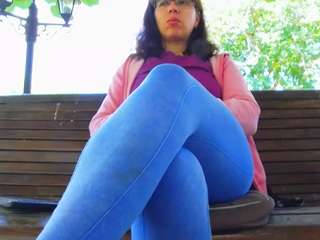 MellySquirtyBigLabia live cam preview