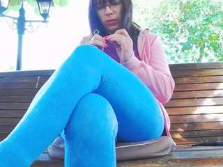 MellySquirtyBigLabia