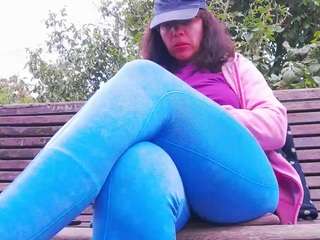 MellySquirtyBigLabia