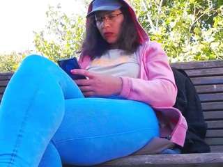 mellysquirtybiglabia