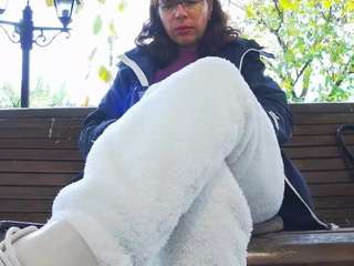 mellysquirtybiglabia