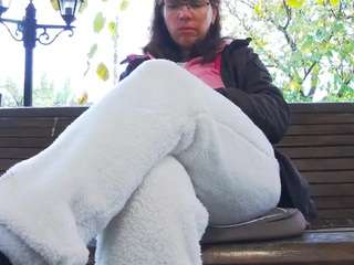 MellySquirtyBigLabia
