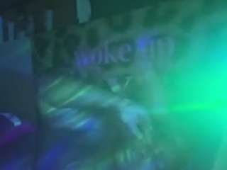 Live cam show with the quiet room