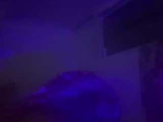 WHO LOVES FEET live cam preview