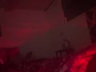 WHO LOVES FEET live cam preview