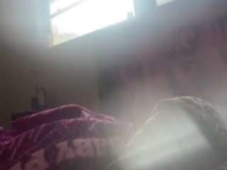 WHO LOVES FEET live cam preview