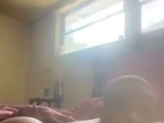 WHO LOVES FEET live cam preview