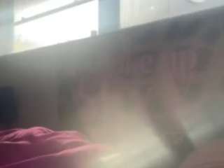 WHO LOVES FEET live cam preview