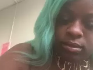 everyone on lubricated pussies's Live Sex Cam Show