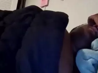 this a slimy pussy's Live Sex Cam Show