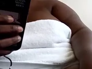 this a slimy pussy's Live Sex Cam Show