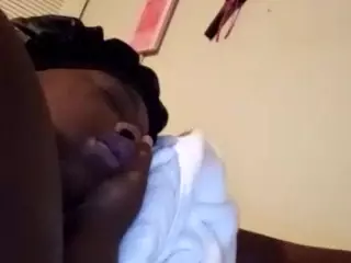 this a slimy pussy's Live Sex Cam Show