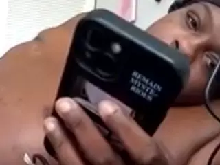 colors pay for fake hoes's Live Sex Cam Show