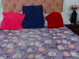 daiyan-collins's CamSoda show and profile