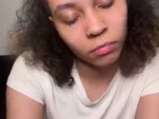 Live webcam model kayaniwoodsxxx on Soda Cams