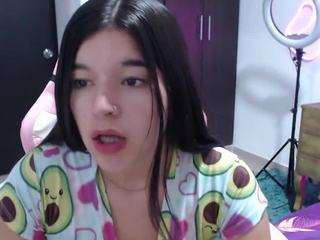 mimmyroos Live Webcam on CamSoda