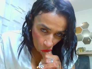 nicol-jaramillo live cam profile