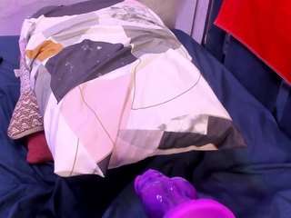 veronicaryan webcam model