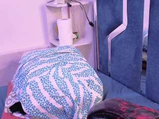 veronicaryan live webcam show